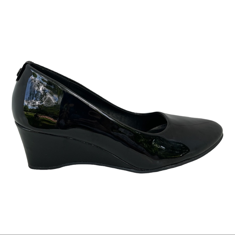 Kenneth Cole Patent Wedge Heels - Size 7